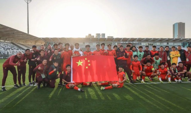 B体育官方网站-国足，再进一步？